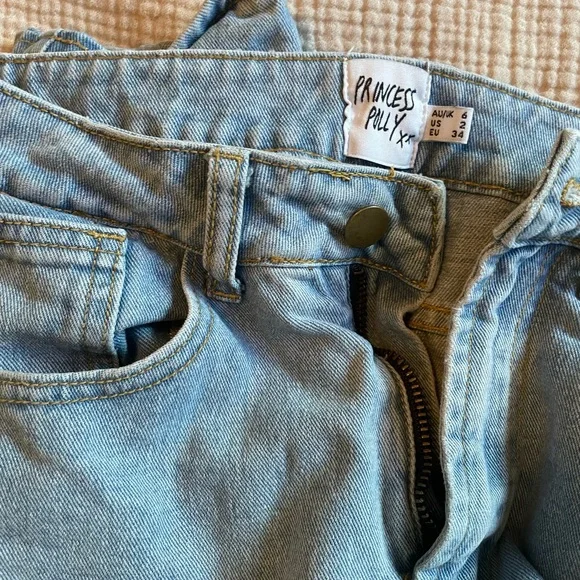 PRINCESS POLLY JEANS - Picture 2 of 5